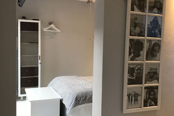 Room 8 of 60