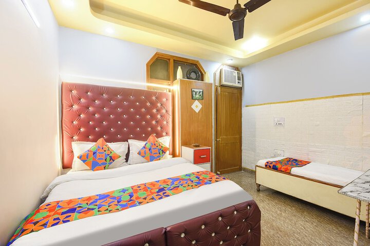 Room 20 of 34