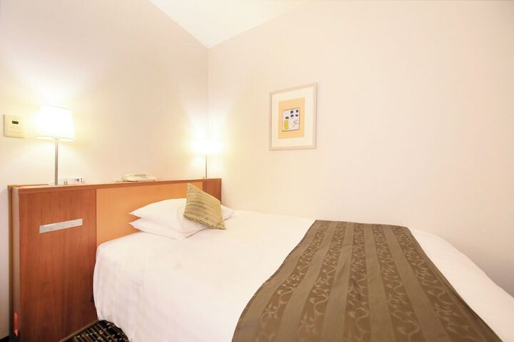 Room 46 of 84