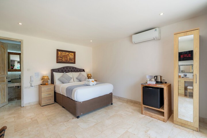 Room 10 of 59