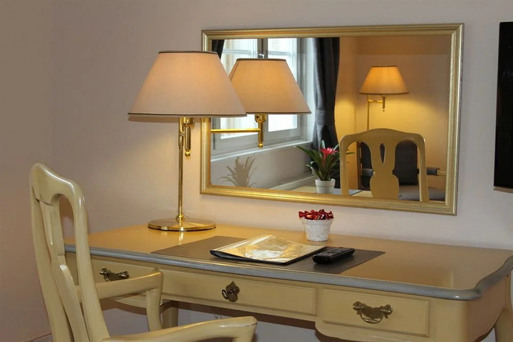 HOTELL IDEON GAESTERI AB