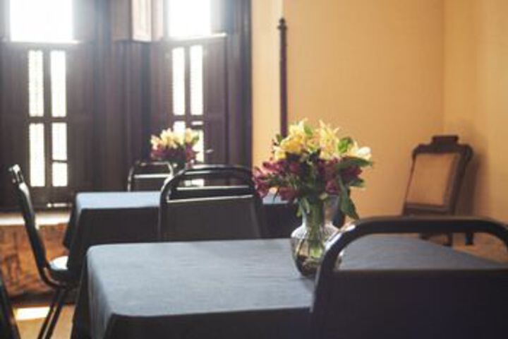 Dining 33 of 34