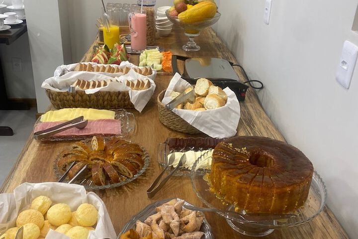 Breakfast/Coffee Service 20 of 23