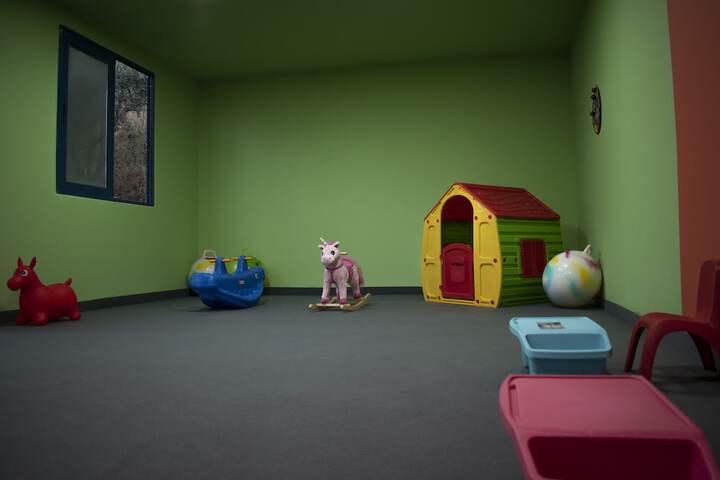 Childrens Activities 29 of 52