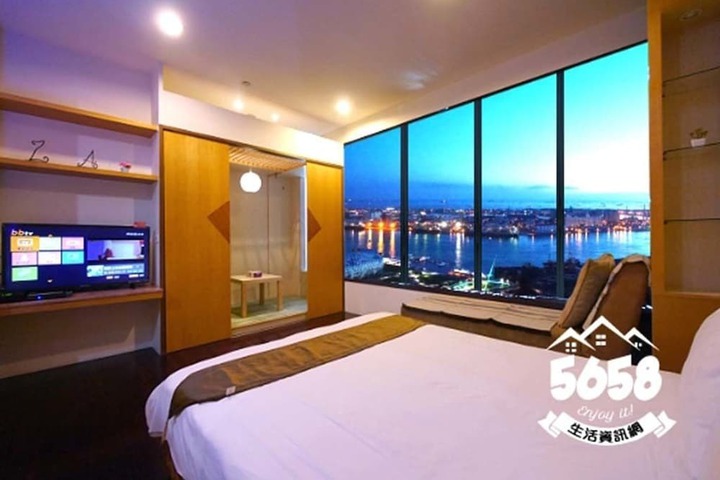 Room 14 of 58