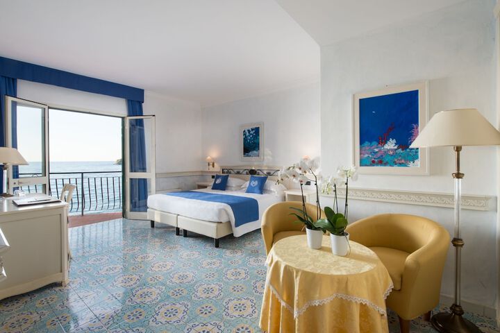 Room 20 of 74