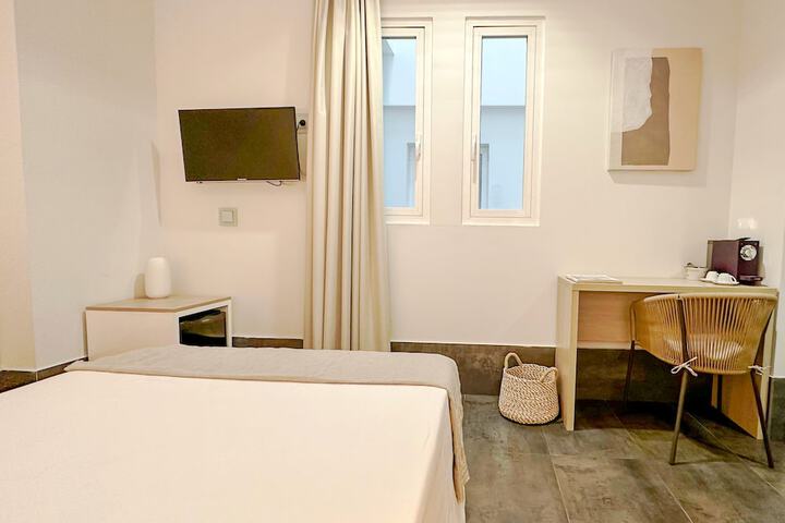 Room 29 of 86