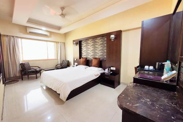 Room 42 of 134