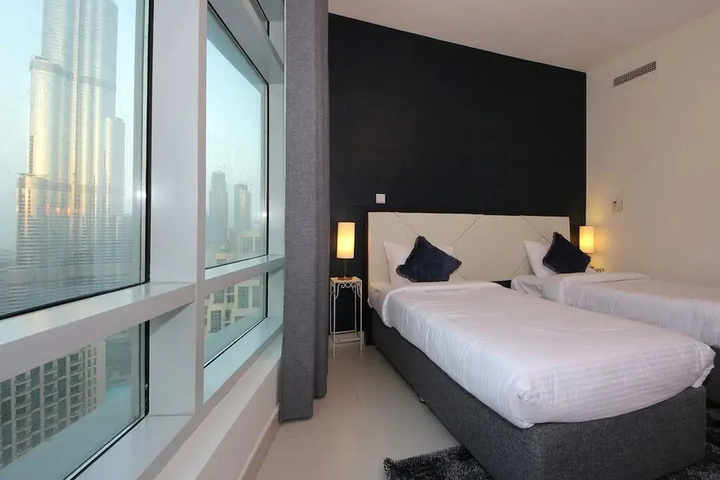 Room 3 of 50