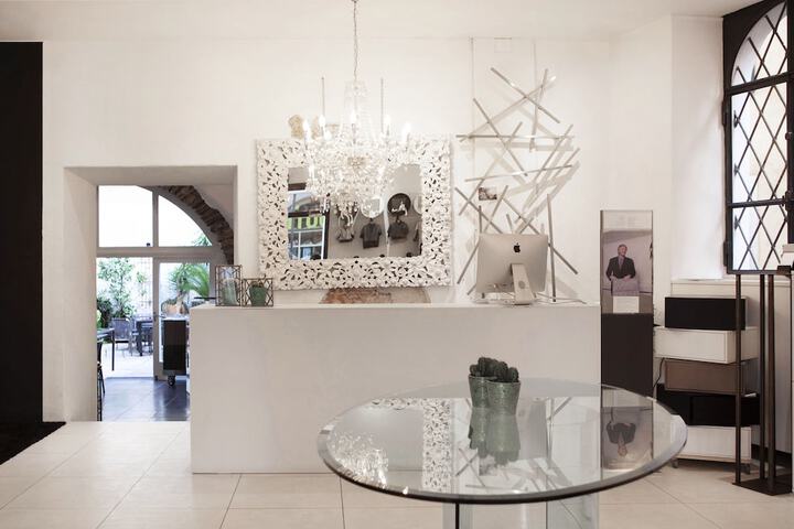 Guest Lobby