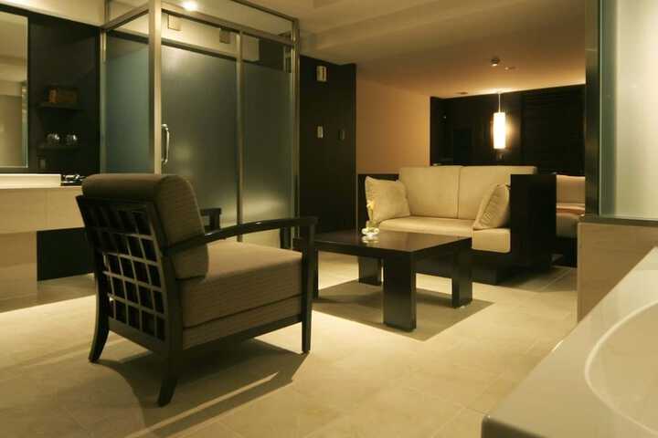 Room 38 of 99