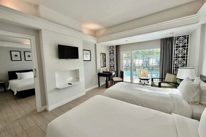 Room 74 of 310