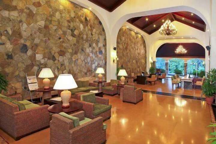 Hotel Interior 3 of 33