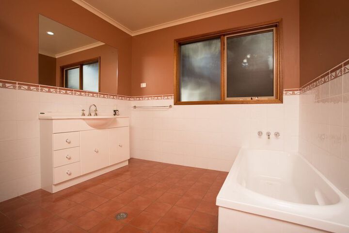 Room 14 of 21