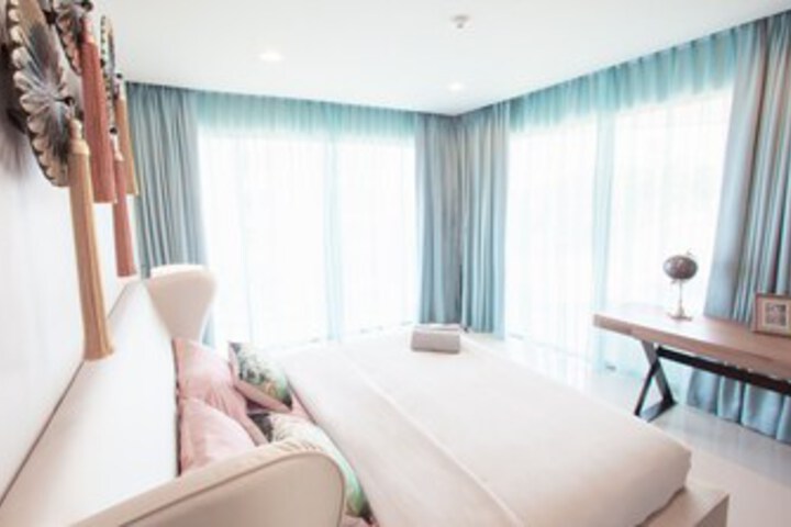 Room 74 of 92