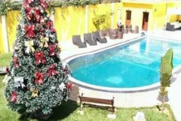 Pool 4 of 11