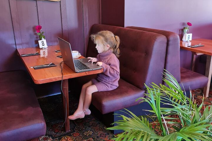 Dining Photos