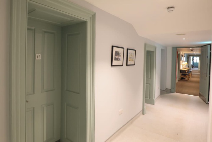 Ballroom/Hall 45 of 50