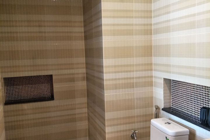 Room 45 of 101