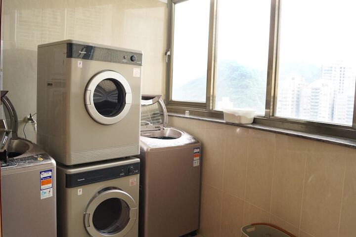 Room 82 of 101