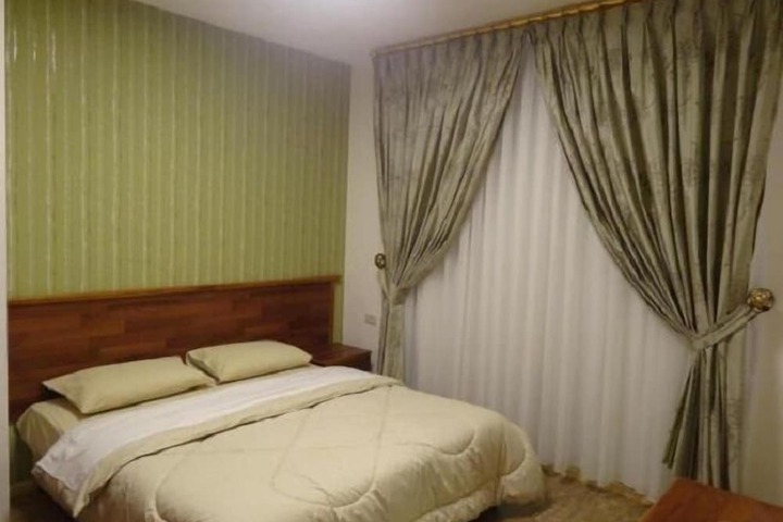 Room 14 of 44