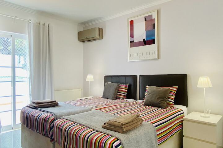 Room 10 of 51