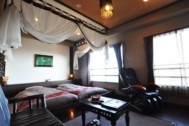Room 33 of 131
