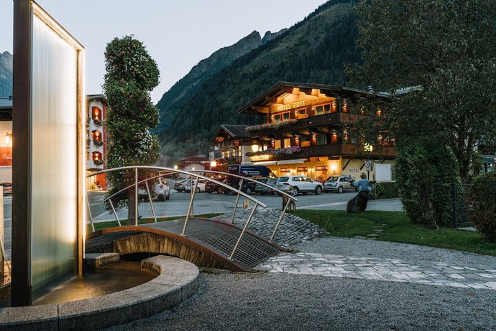 Hotel 80 of 90