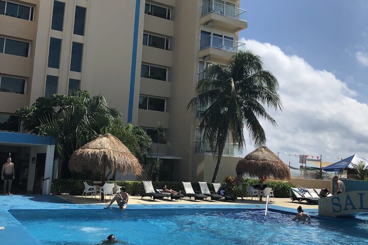 Photo of Salvia Cancun Aparts