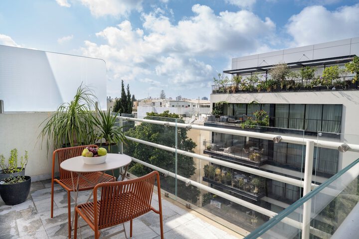 Terrace/Patio 48 of 72