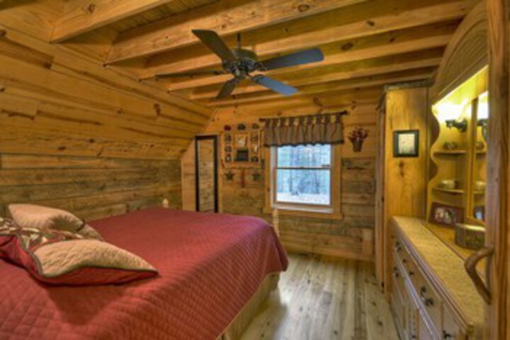 Room 21 of 24
