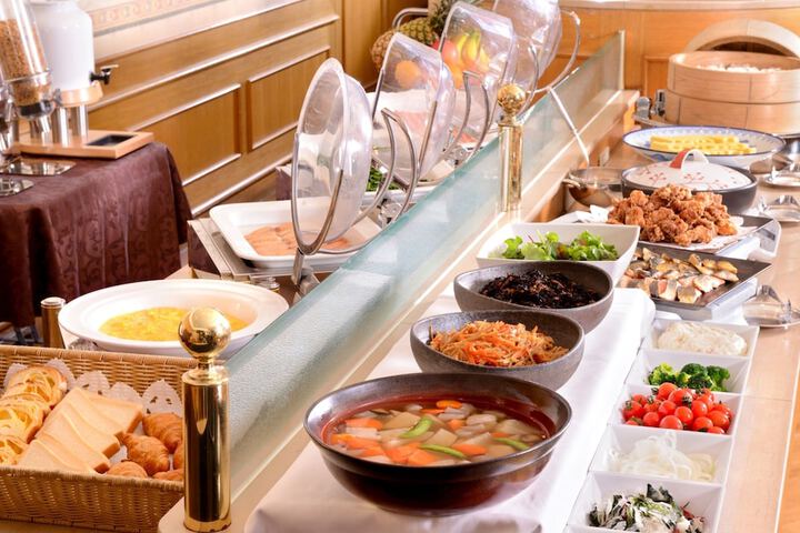 Dining Photos