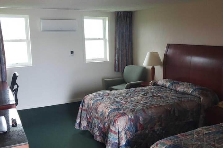 Room 16 of 37
