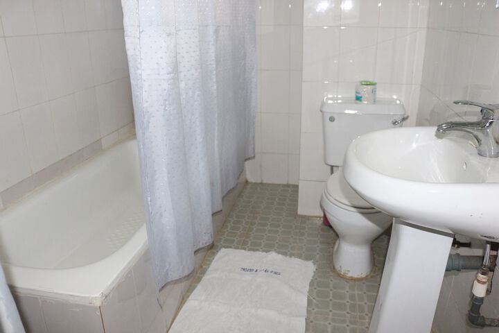 Room 17 of 22