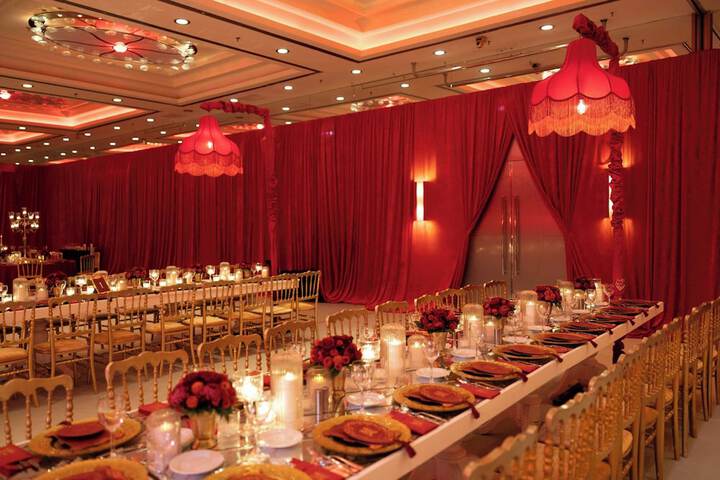 Ballroom/Hall 118 of 162