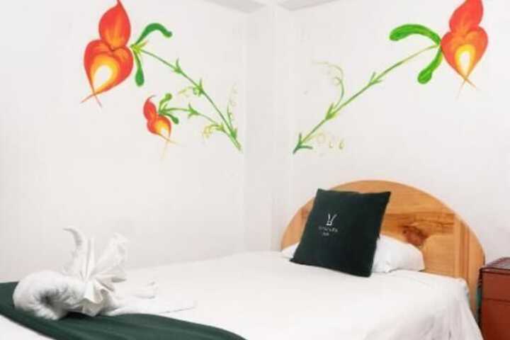 Room 12 of 40
