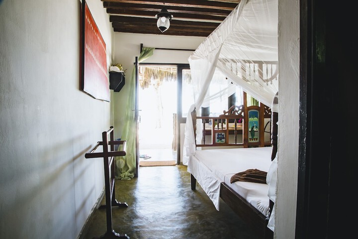Room 20 of 156
