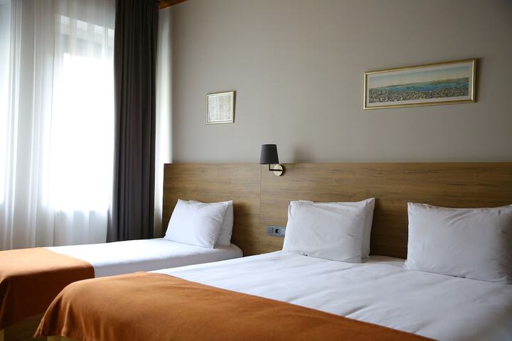 Room 39 of 72