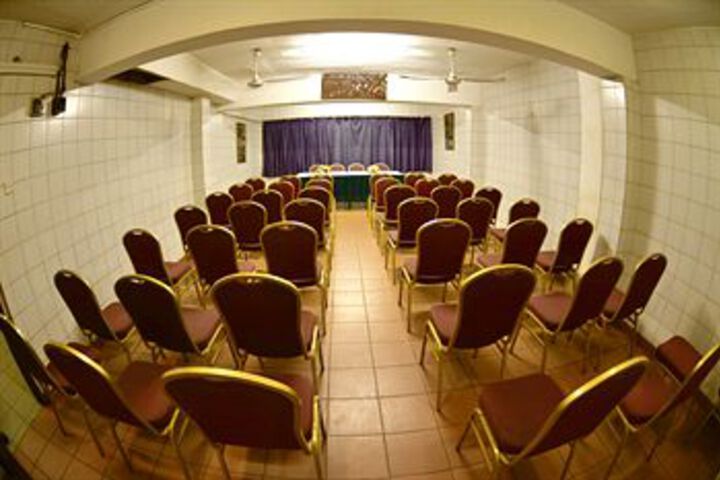 Ballroom/Hall 2 of 13