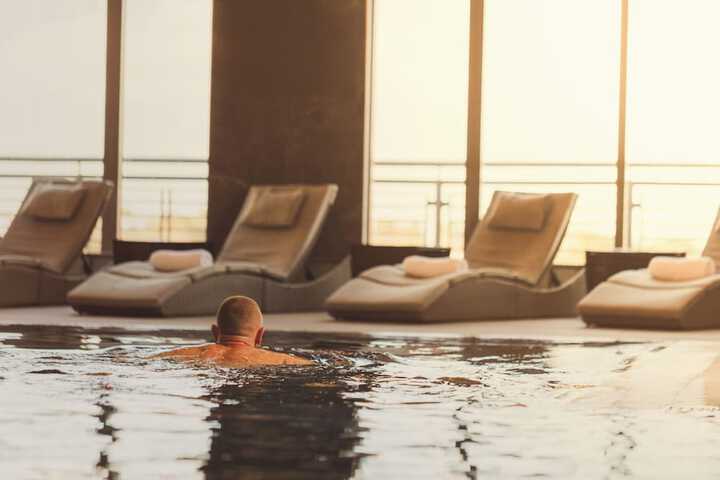 Pool 49 of 87