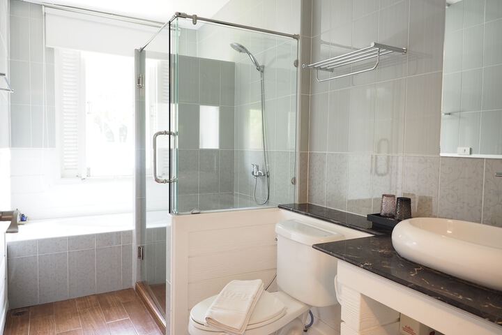 Bath Interior