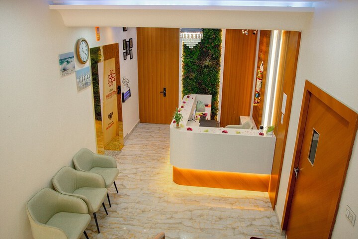Hotel Interior 8 of 45