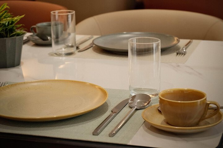 Dining 49 of 60