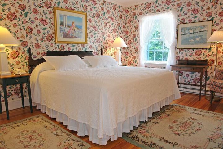 Room 15 of 53