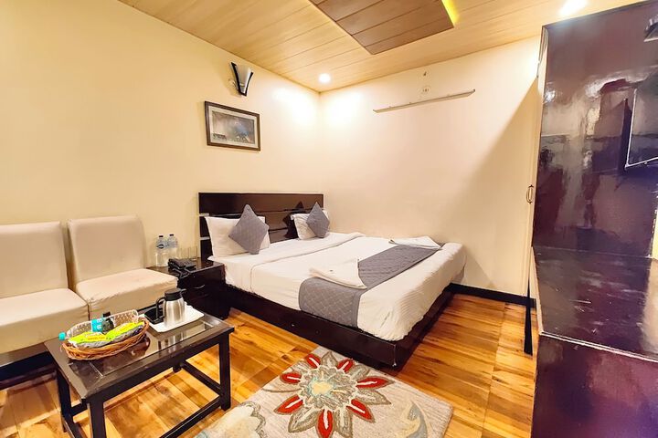 Hotel Hidden Chalet Mall Road Nainital