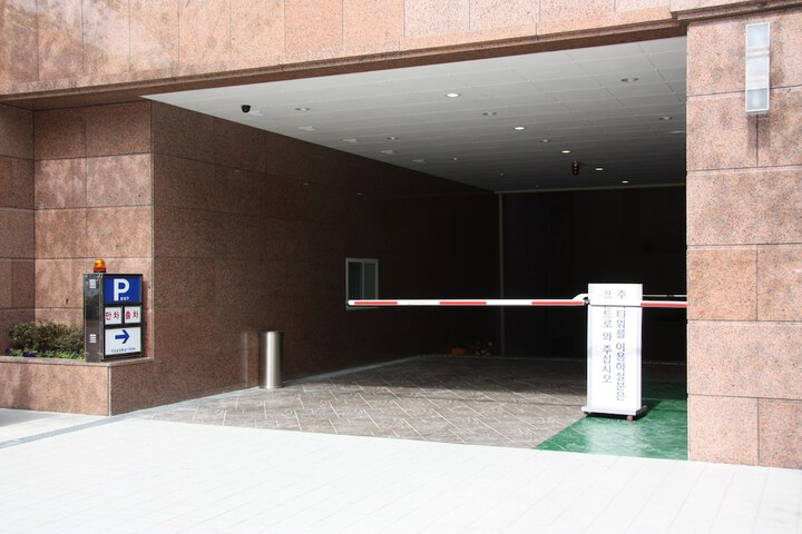 Hotel Exterior
