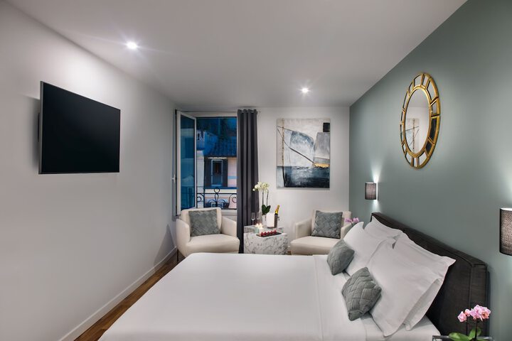 Room 16 of 51
