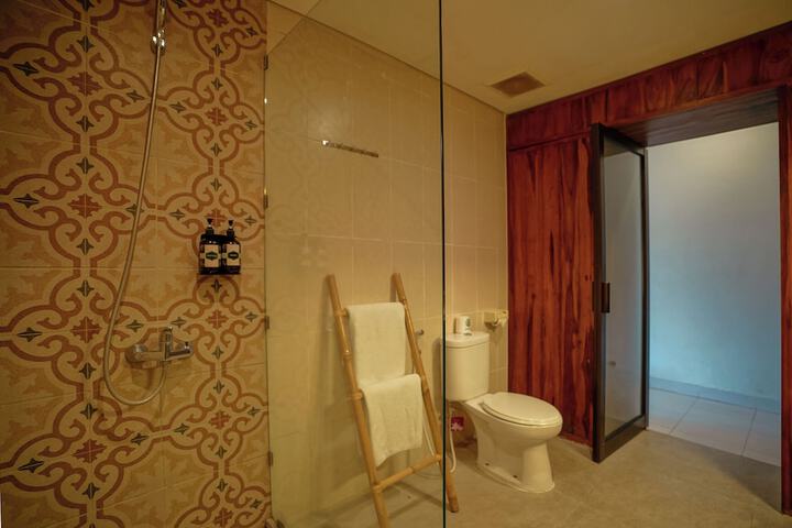 Room 78 of 109
