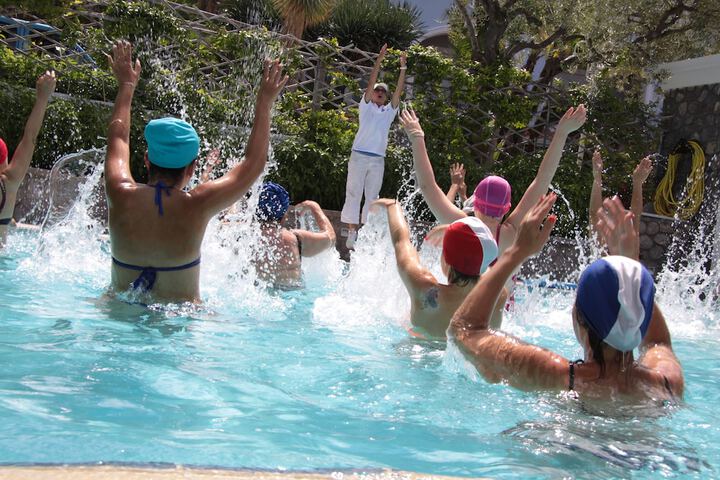 Pool 60 of 106