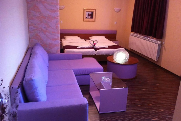 guest_rooms